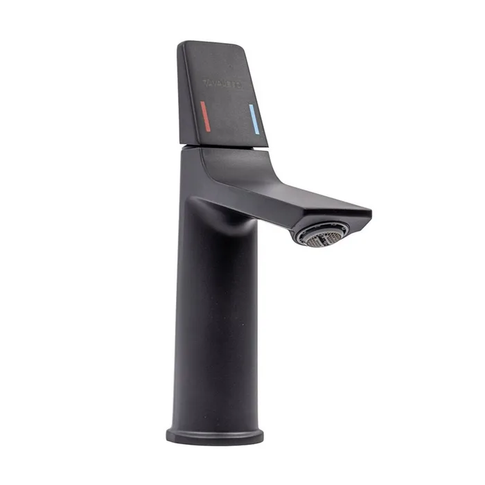 BR01 (Black Matt)