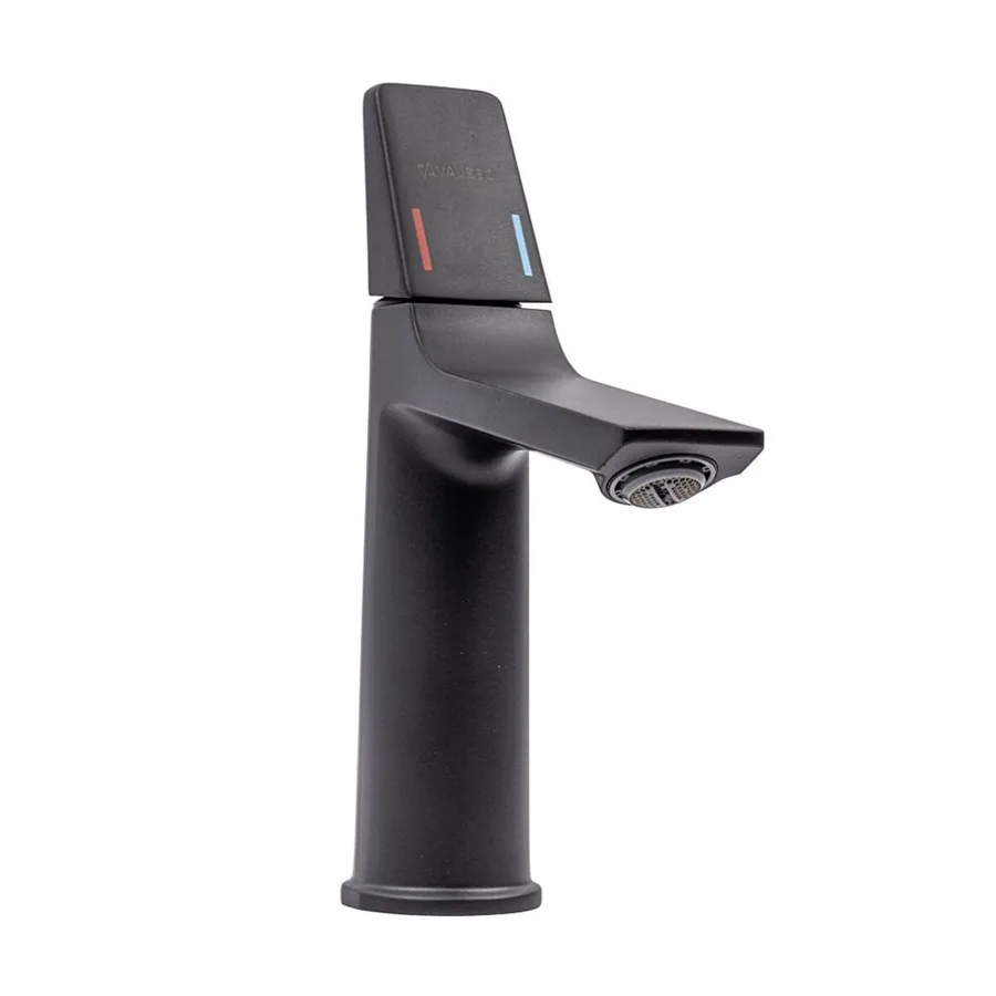 BR01 (Black Matt)